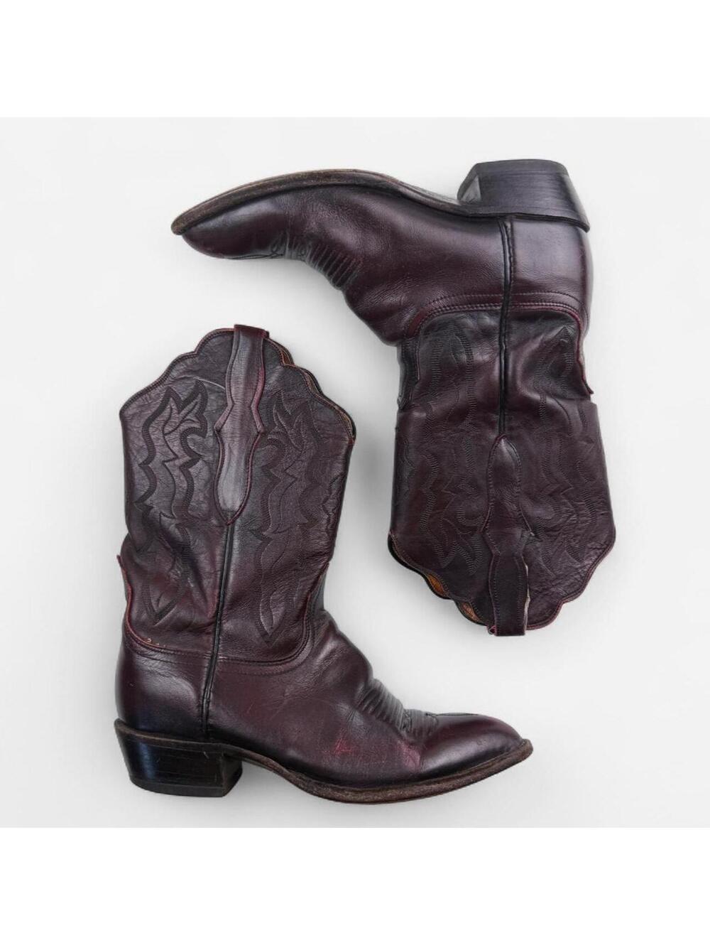 Lucchese 90s Black Cherry Leather Western Cowboy Boots in Burgundy